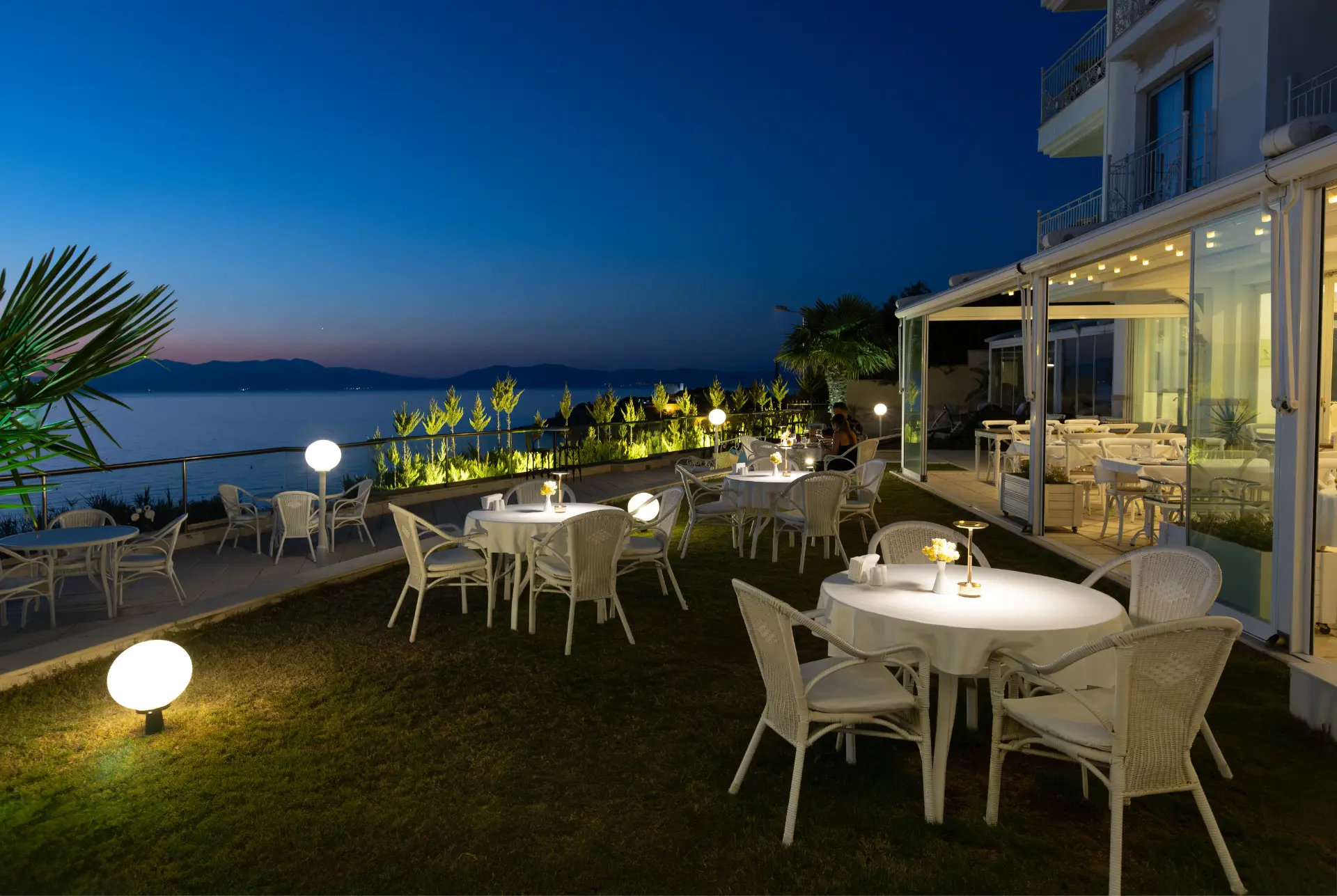 La Vista restaurant terrace at sunset